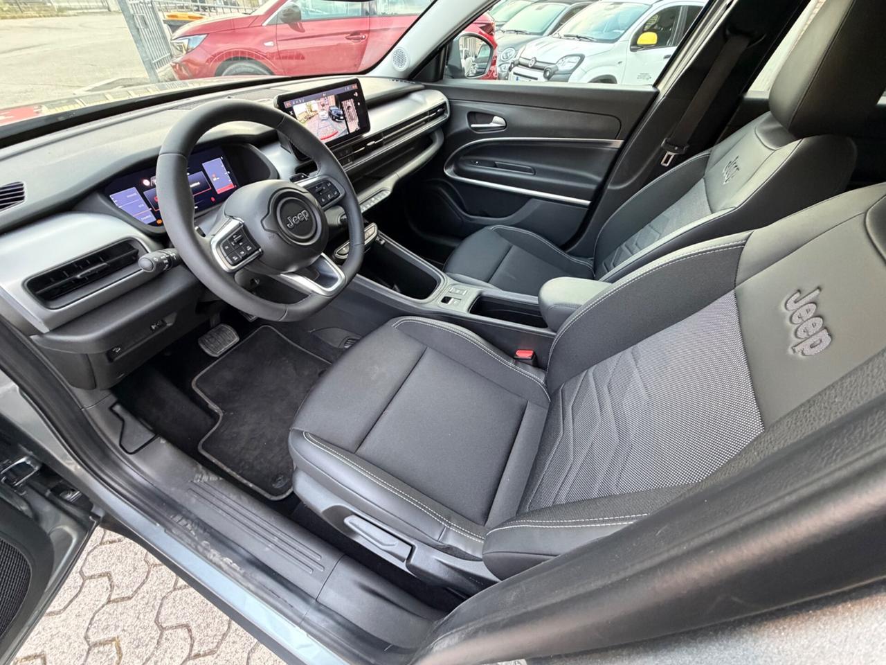 Jeep Avenger 1.2 Turbo 100 CV MHEV Summit