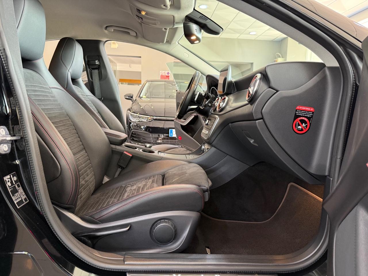 Mercedes-benz CLA 200 d 4Matic Automatic Premium