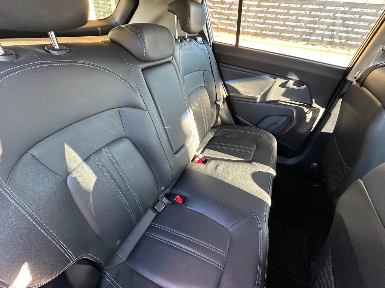 Kia Sportage 1.7 CRDI VGT 2WD high tech 2016