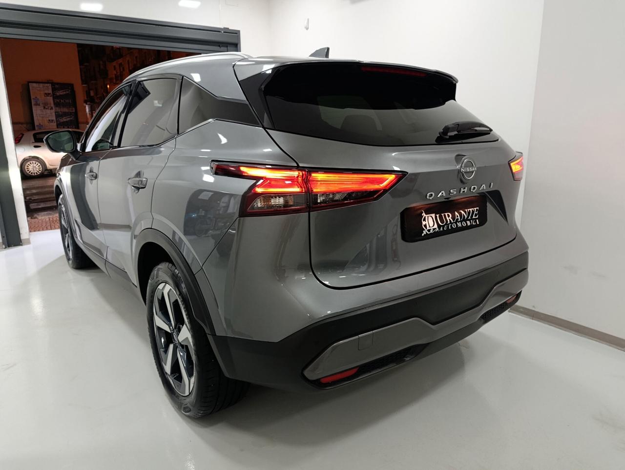 Nissan Qashqai Hybrid MHEV 140 CV N-Connecta