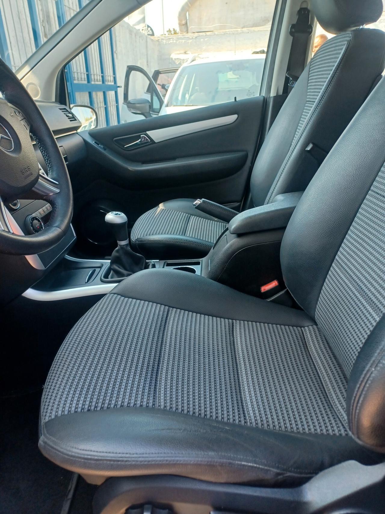 Mercedes-benz B 180 CDI Sport PARI AL NUOVO