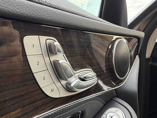 MERCEDES-BENZ GLC 250 d 4Matic Exclusive SPORT FULL OPTIONAL)