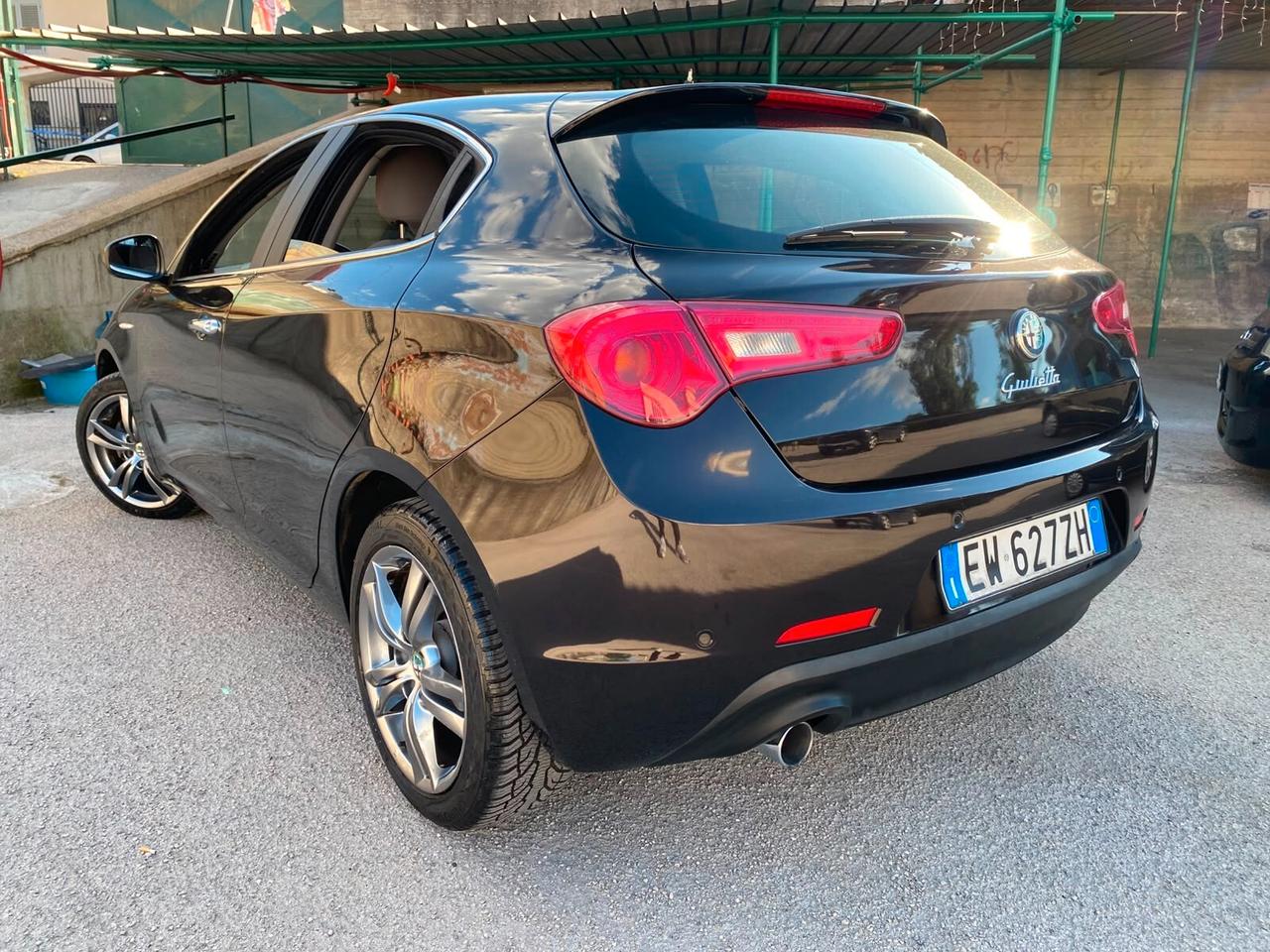 Alfa Giulietta 1.6mjt 105cv full opt nuova 2014