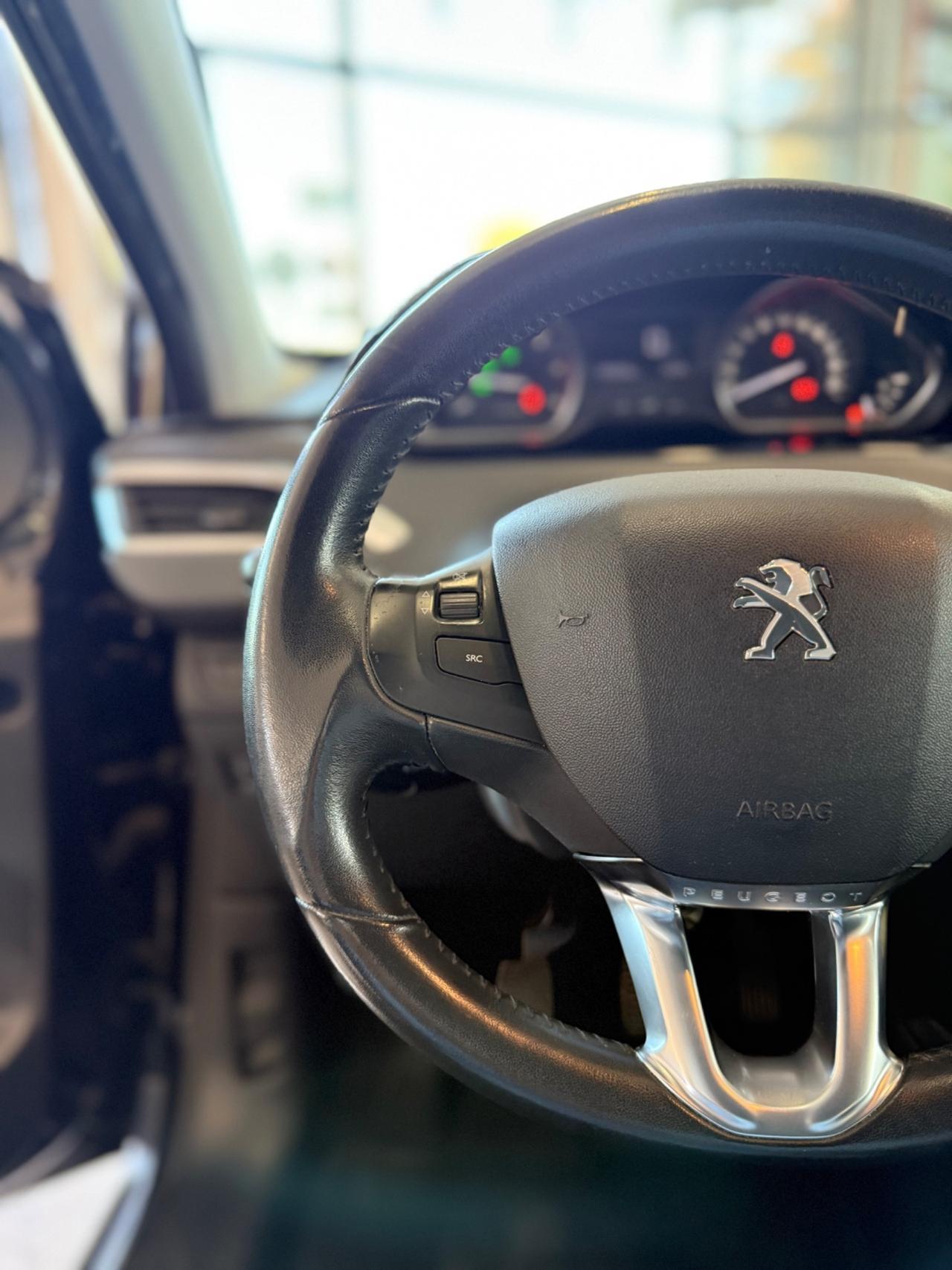 Peugeot 2008 1.6 BHDi 100cv Active 10/2016 Euro 6B Neopatentati