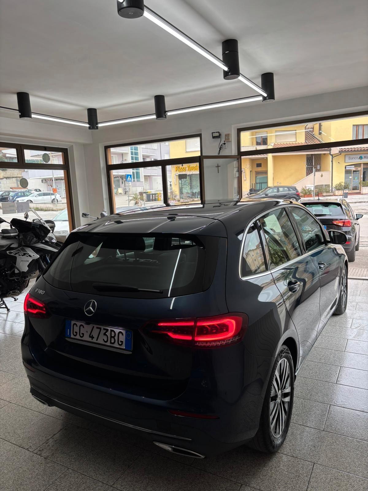 Mercedes-benz B 180 Sport Plus