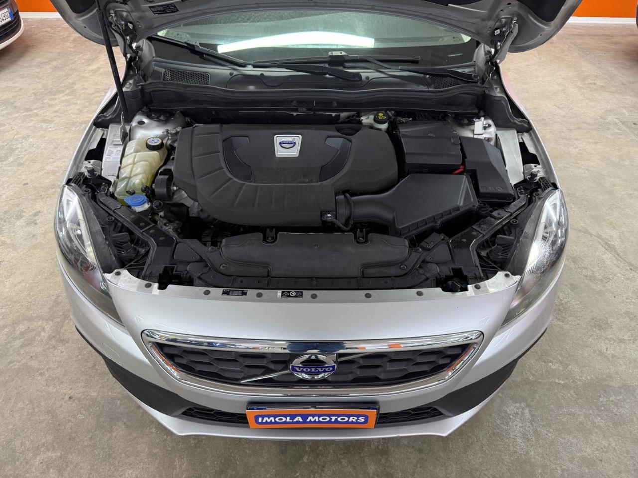 Volvo V40 Cross Country D3 Summum