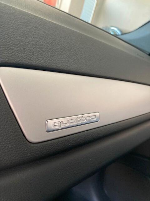 Audi Q3 2.0 TDI 150 CV quattro S tronic Sport