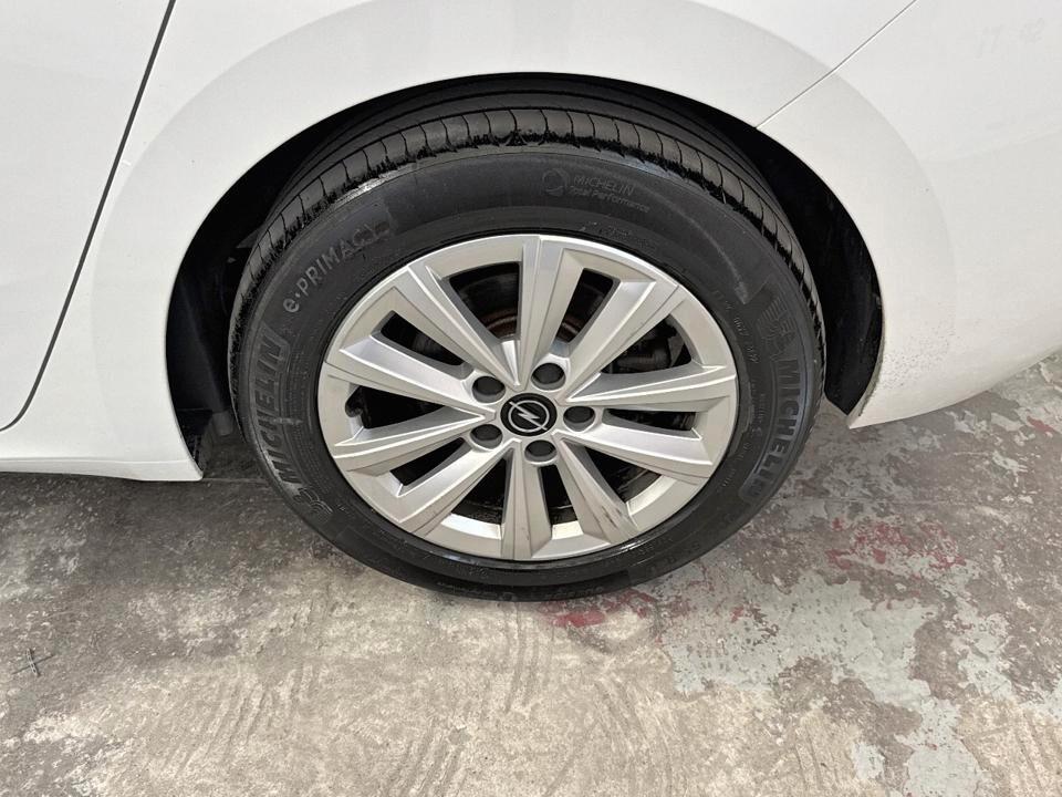 Opel Astra 1.5 Turbo Diesel 130 CV Edition
