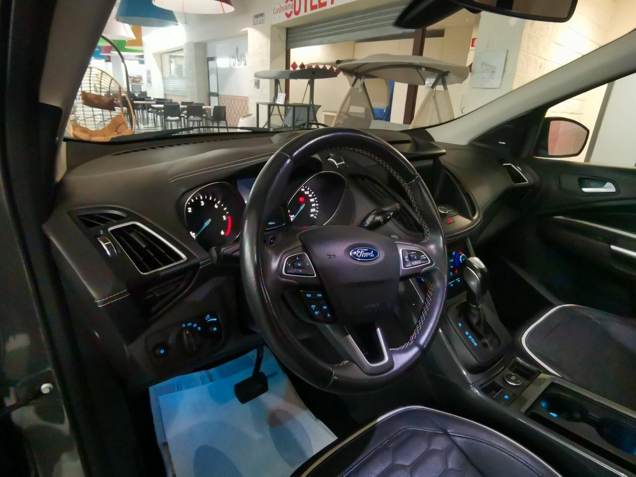 Ford Kuga 2.0 TDCI 180 CV 4WD Powershift Vignale