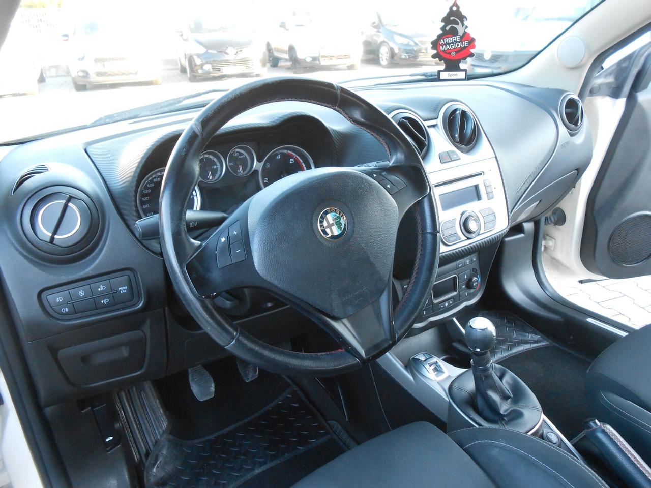 Alfa Romeo MiTo 1.3 JTDm-2 95 CV S&S Distinctive