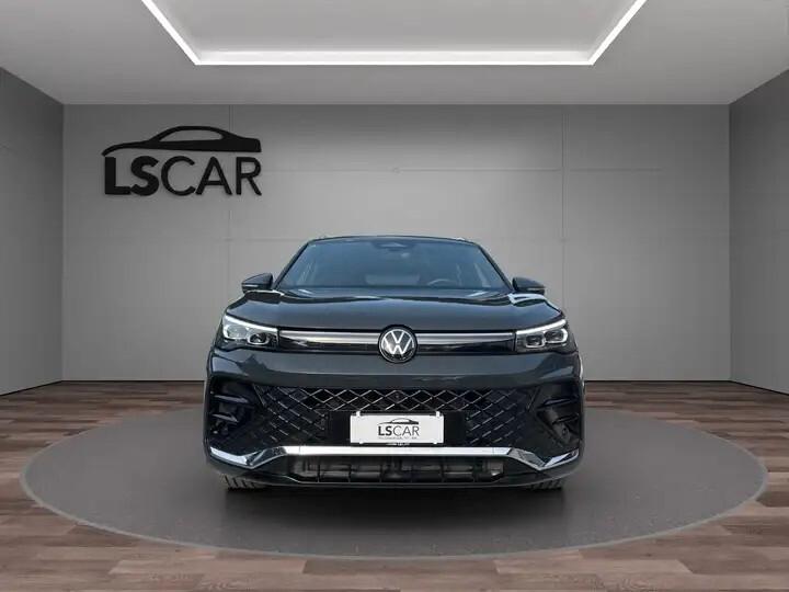 olkswagen Tiguan 2.0 tdi R-Line 150cv dsg~Unipro~Promo~Finanziamento
