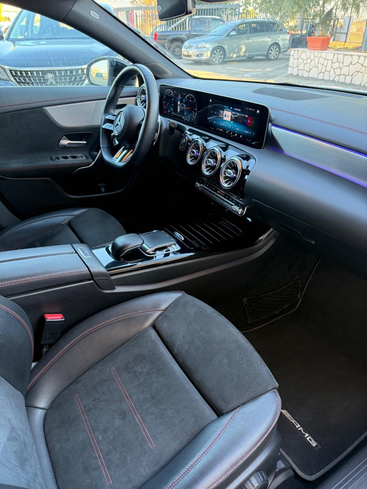 Mercedes-benz CLA 200 d Automatic Shooting Brake AMG PREMIUM