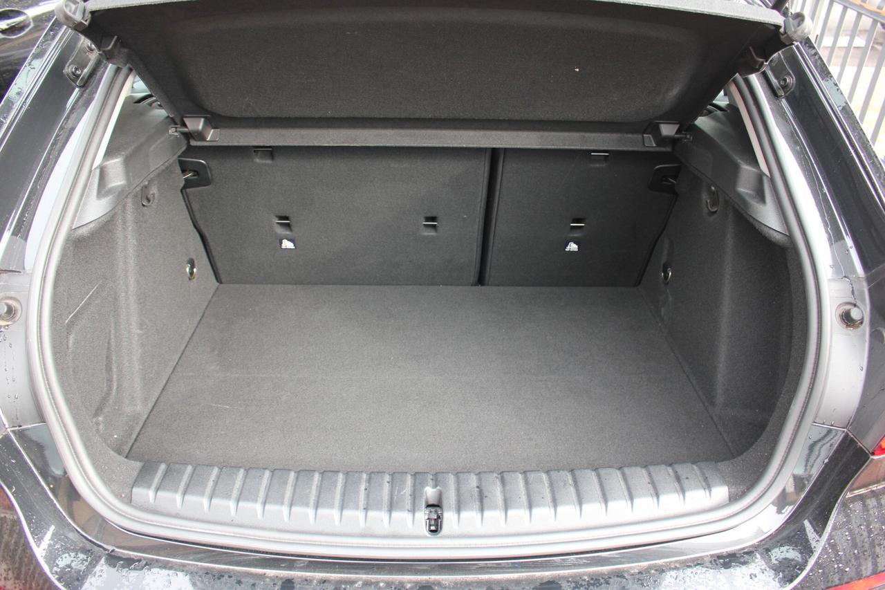 Bmw 116d*PREZZO VERO*automatica-navi-apple-android