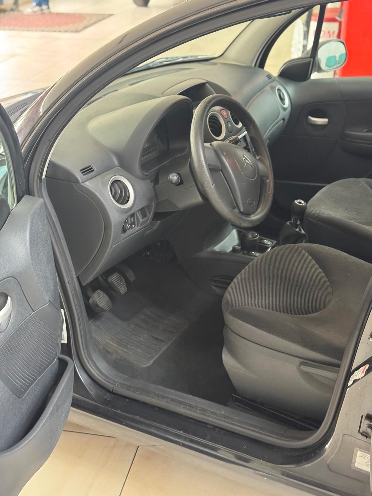 Citroen C3 1.1 airdream Gold by Pinko