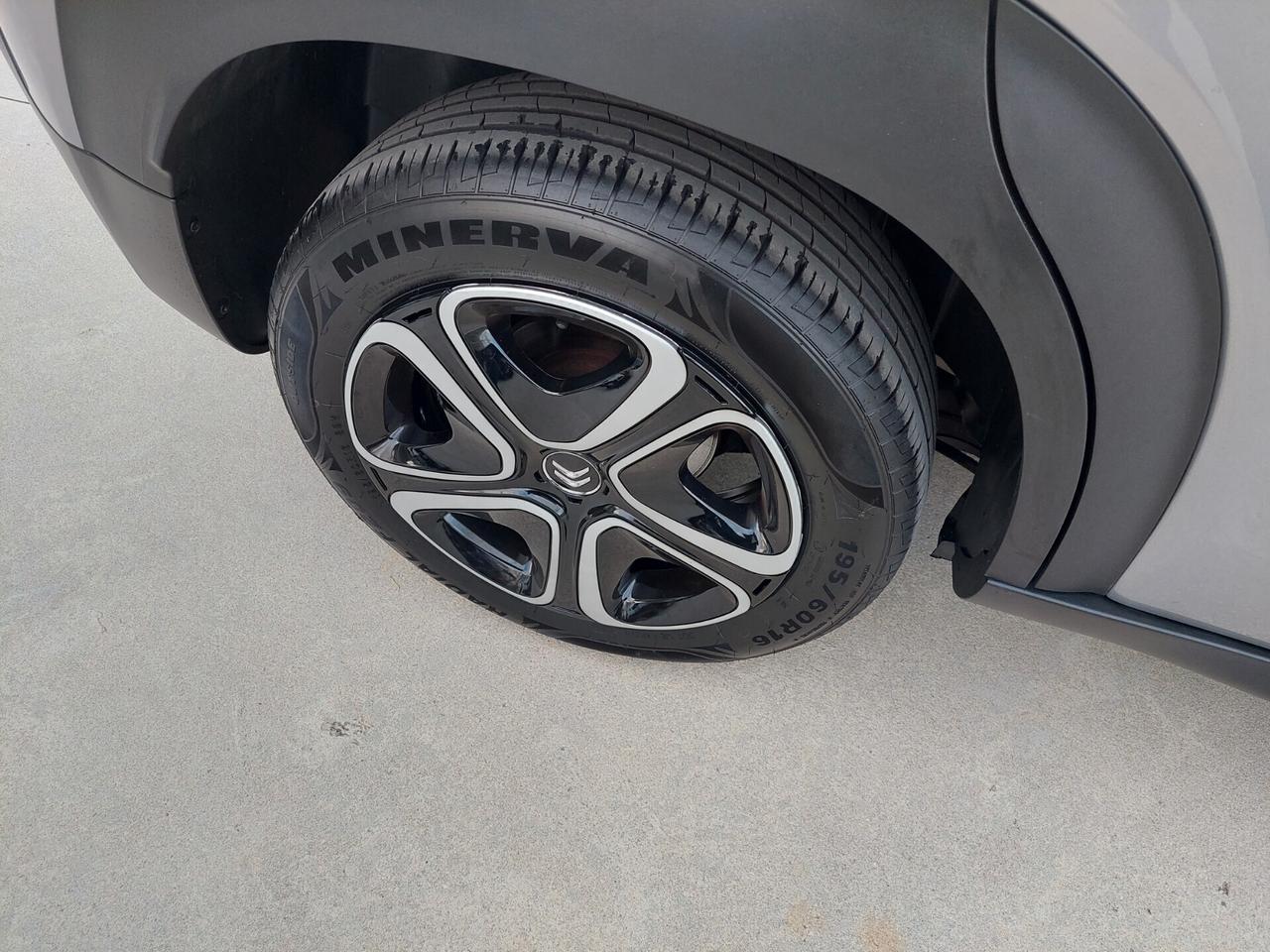 Citroen C3 Aircross BlueHDi 120 S&S EAT6 Shine Pack