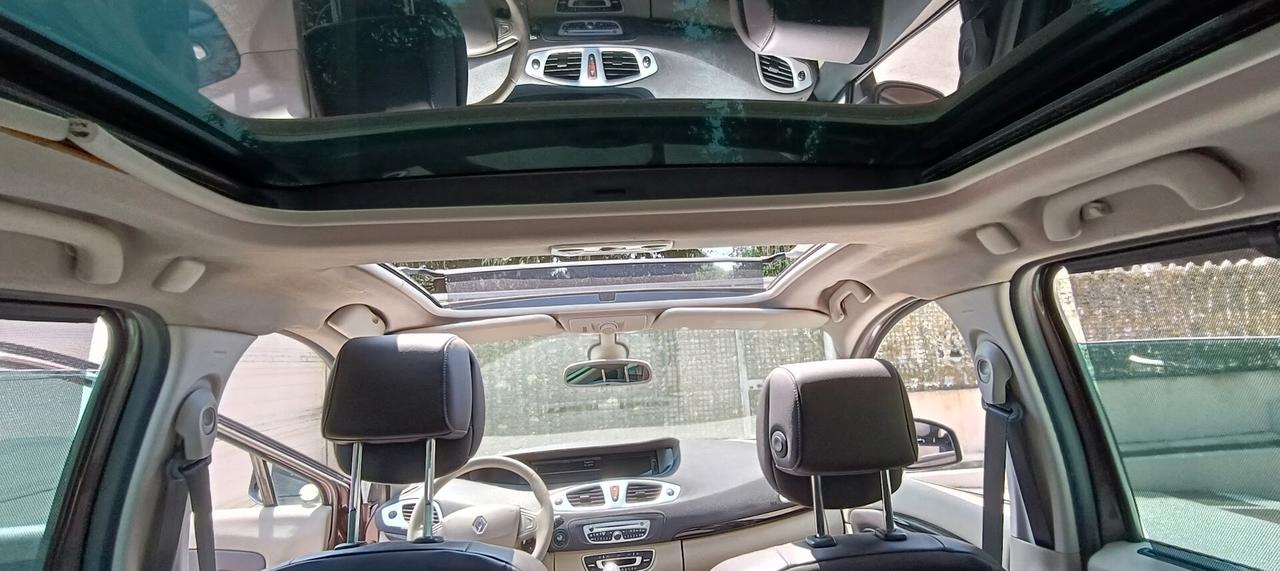 Renault Scenic Scénic 1.4 TCe Luxe 7 POSTI BENZINA 158 MILA KM!!!