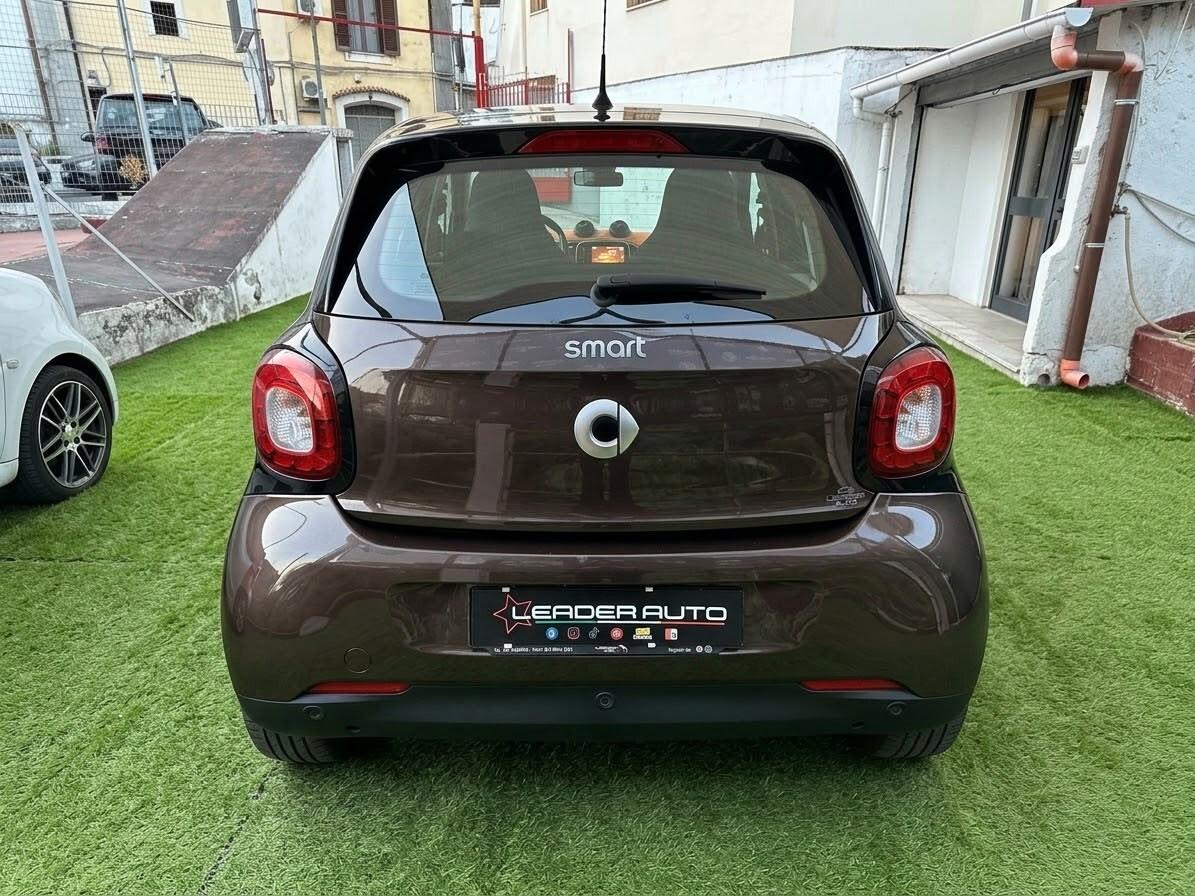 Smart ForFour 1.0 71 cv Automatica - Superpassion