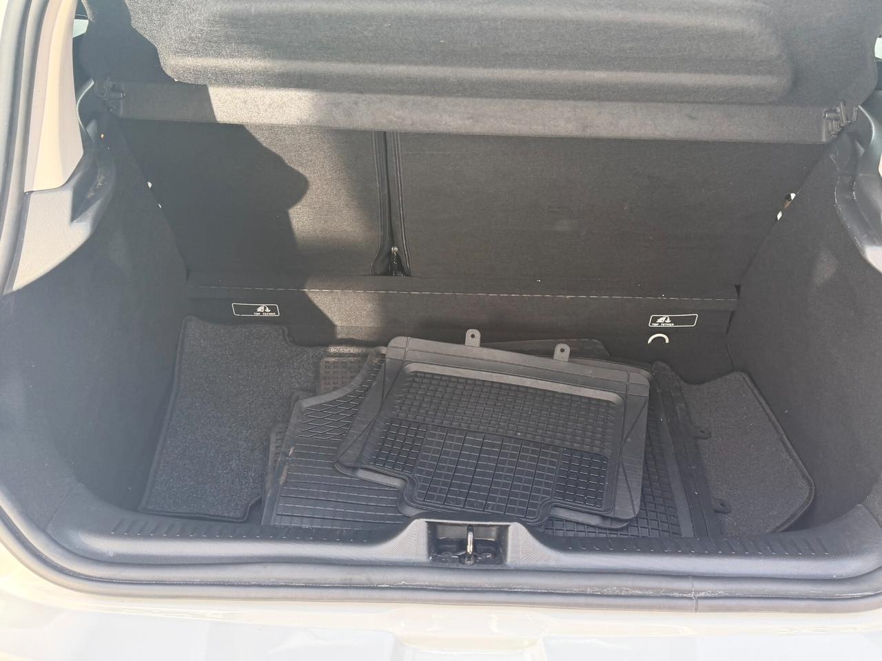 Renault Clio 1.2 Neopatentati