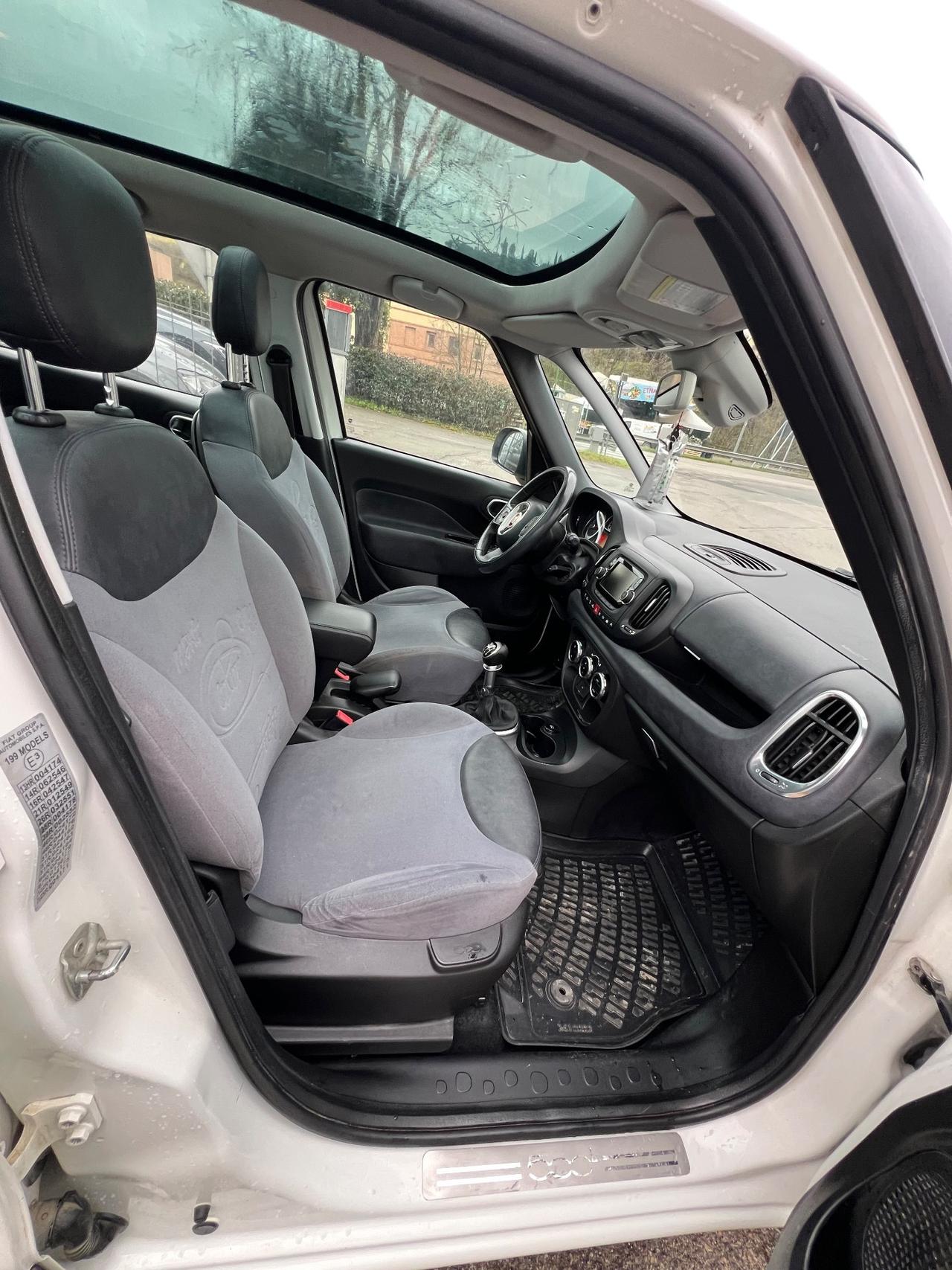 Fiat 500L 1.6 Multijet 105 CV Panoramic Edition Bianco Gelato