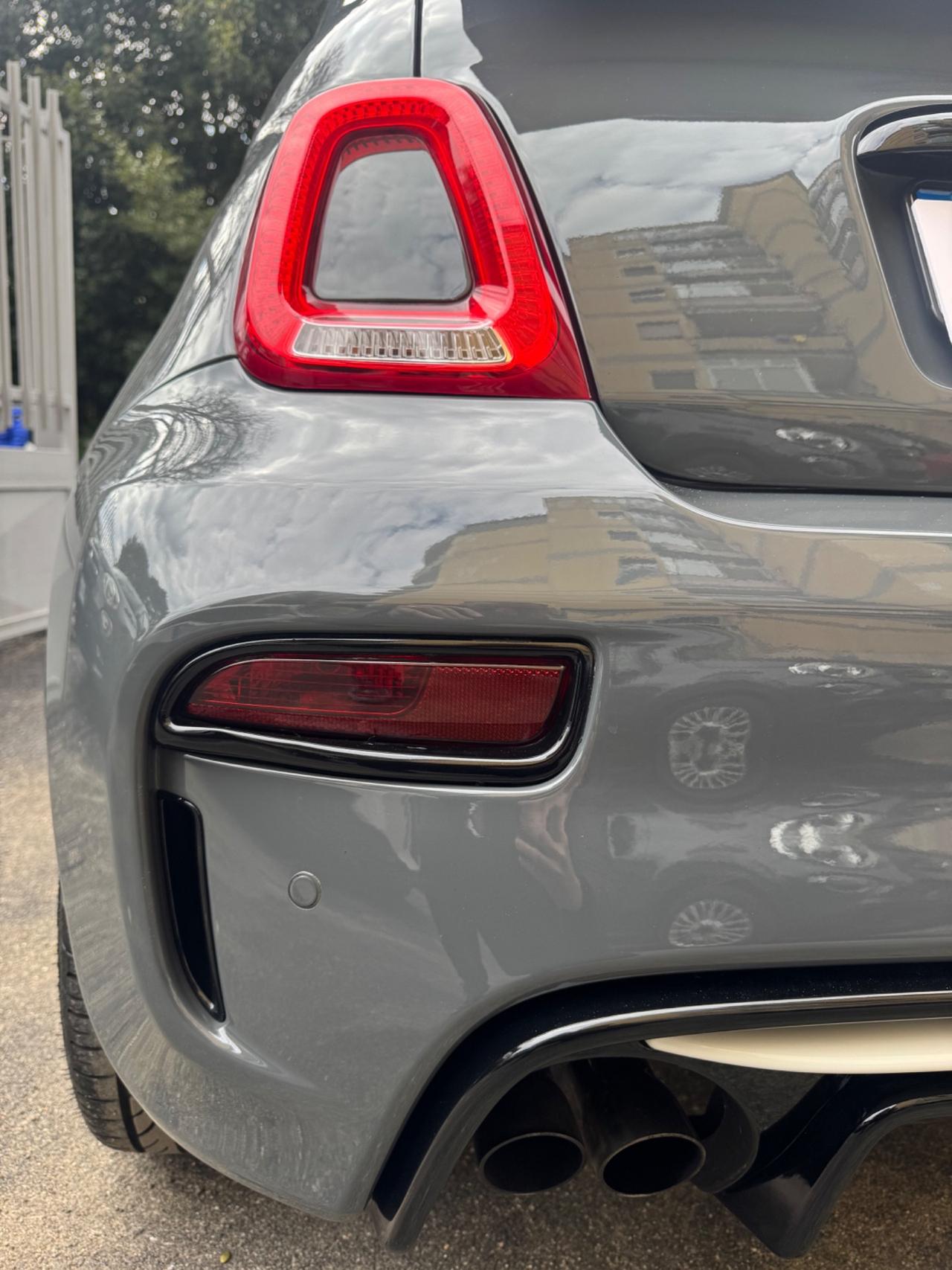 Abarth 595 1.4 Turbo T-Jet 180 CV cabrio