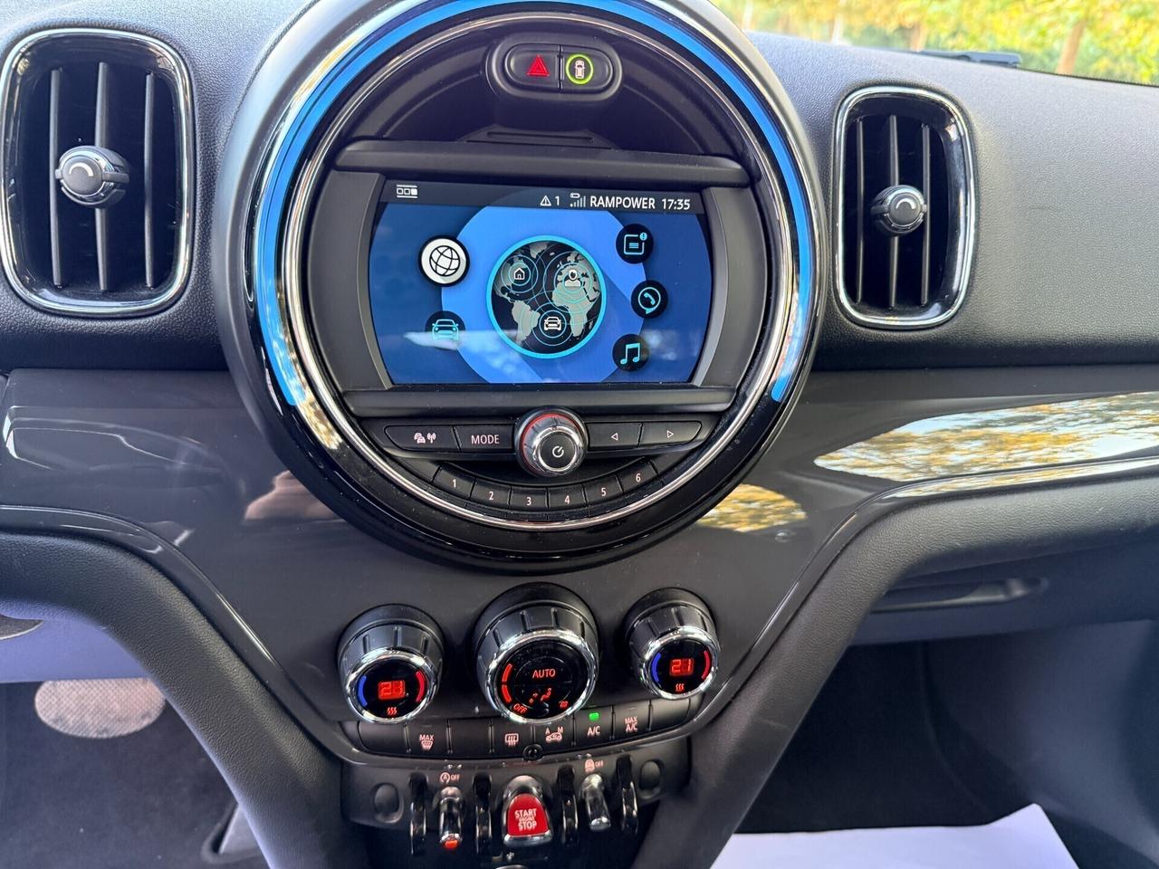 Mini Countryman Cooper D 2.0 150cv Automatica