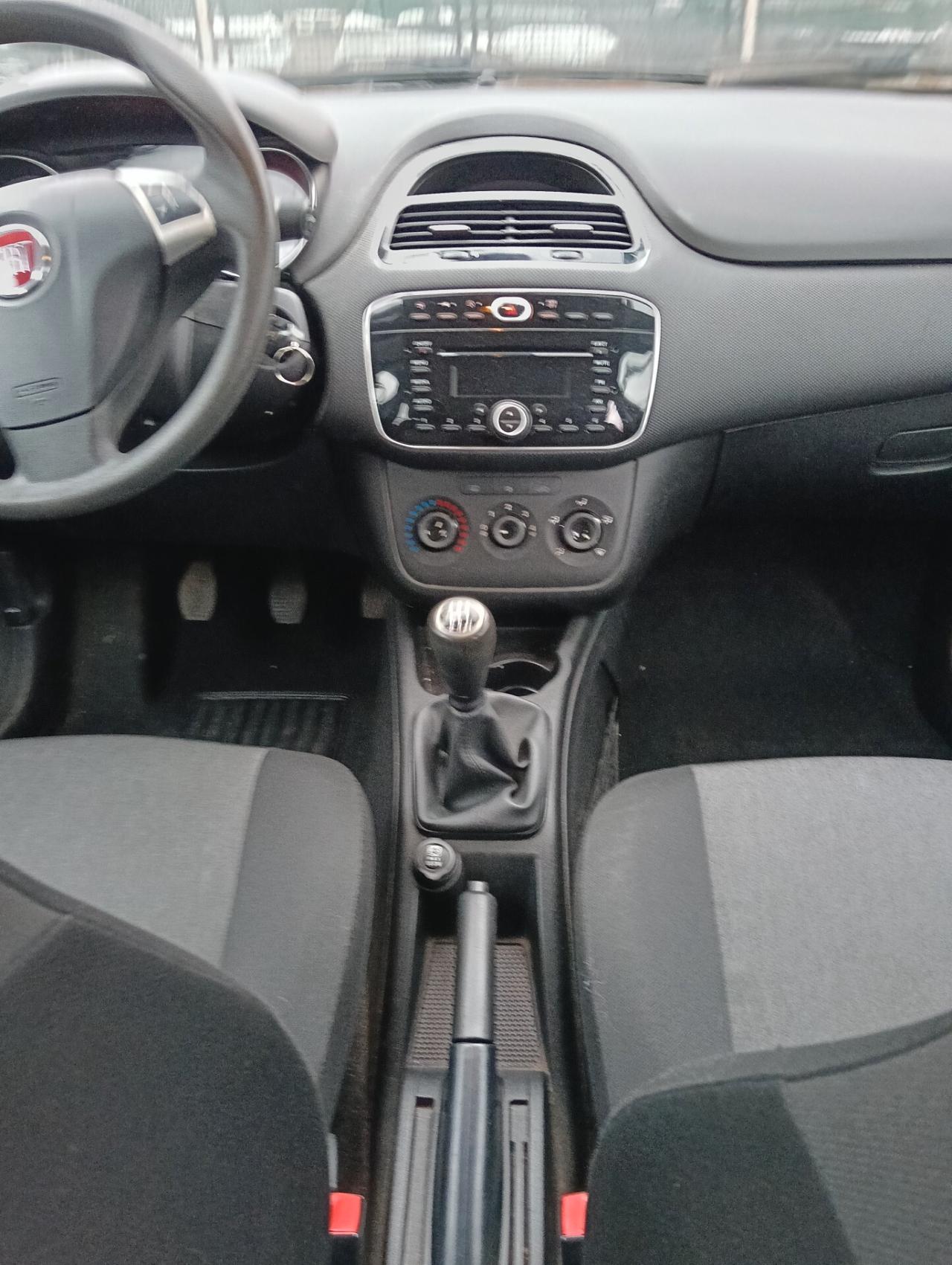 Fiat Punto Evo 1.3 Mjt 85 CV DPF 5 porte S&S Dualogic Dynamic