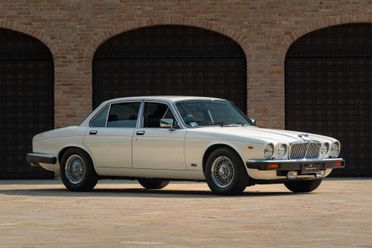 JAGUAR XJ6 4.2 SOVEREIGN