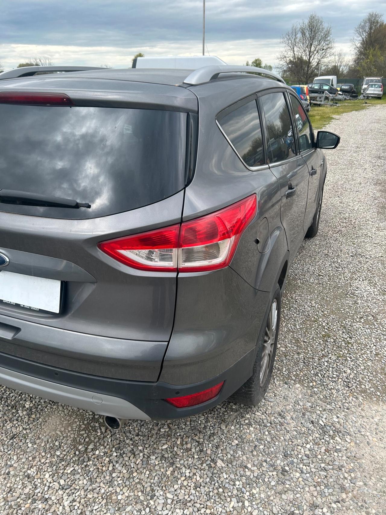 Ford Kuga 2.0 TDCi 140 CV 4WD DPF