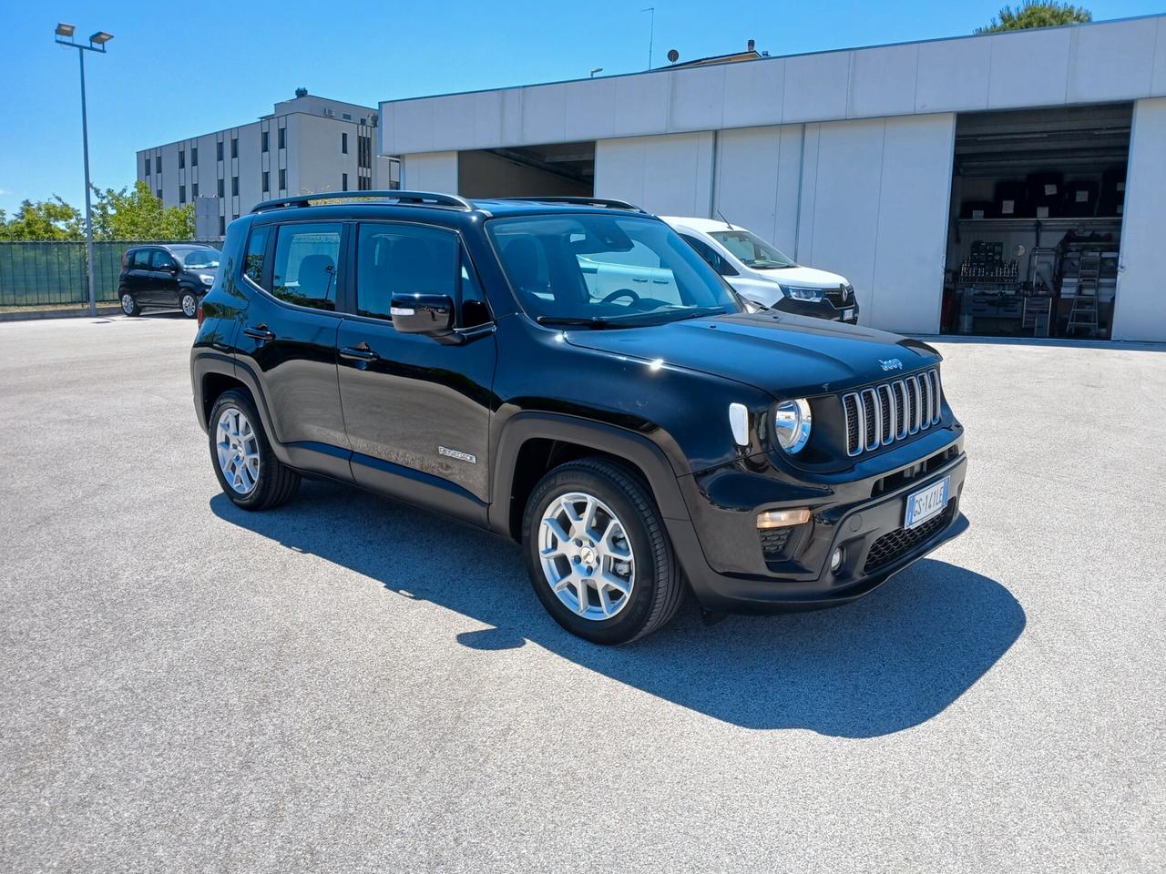 Jeep Renegade 1.5 TURBO T4 MHEV 2023