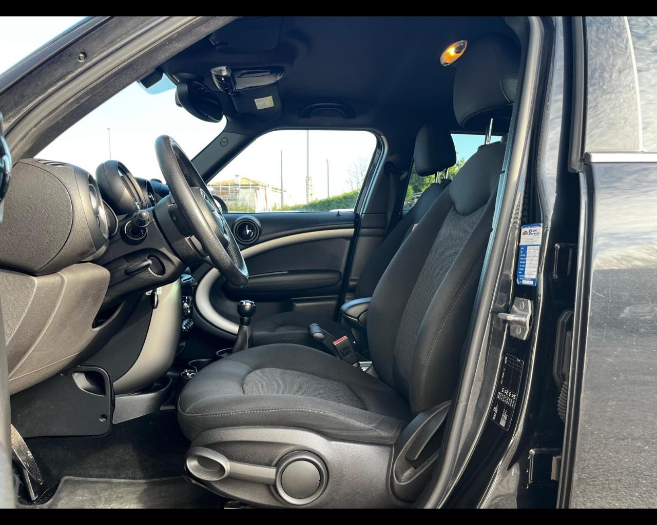 MINI MINI COUNTRYMAN 1.6D COOPER BUSINESS E6