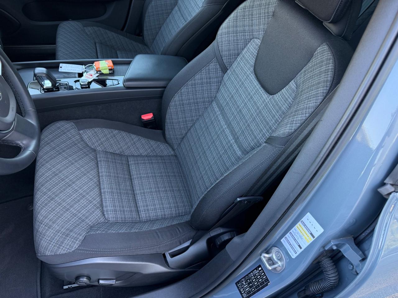 Volvo V60 B4 2.0 197 CV Automatico Core