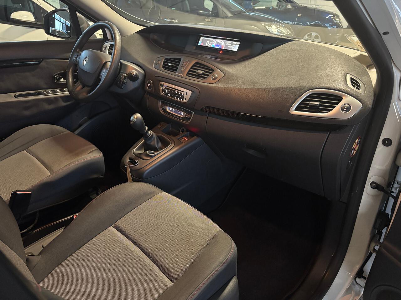 Renault Scenic XMod 1.5 dCi 110CV S&S Bose