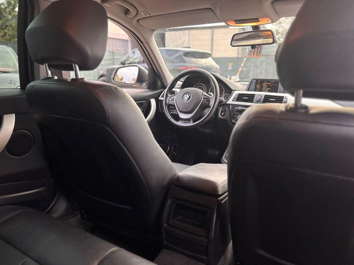 BMW - Serie 3 - 320d xDrive