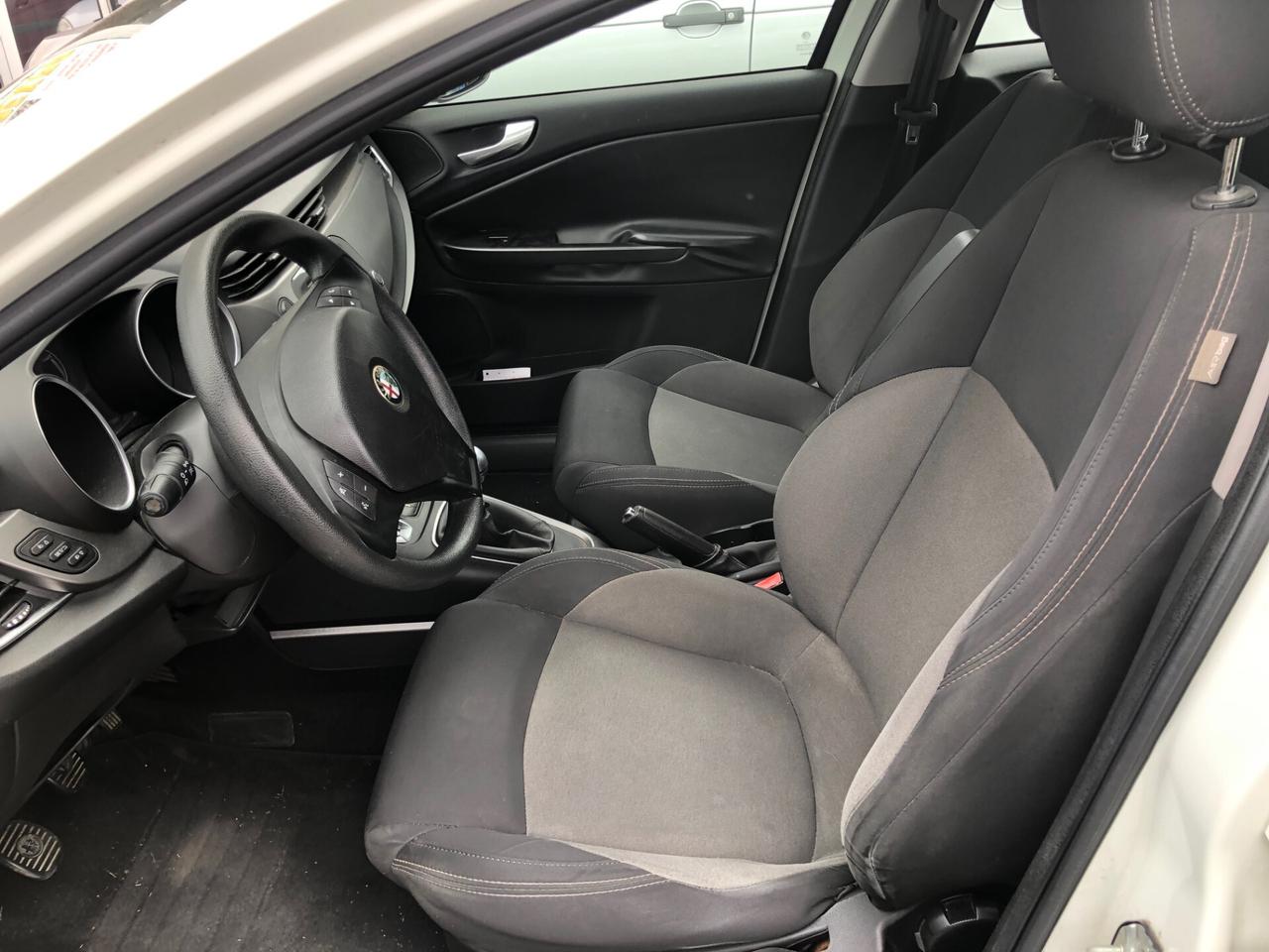 Alfa Romeo Giulietta 1.4 Turbo MultiAir Distinctive