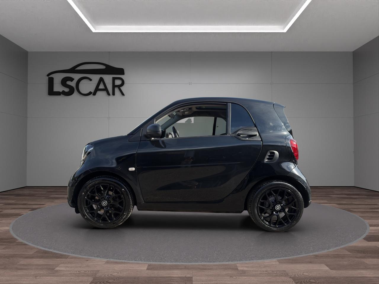 Smart fortwo coupe Fortwo 0.9 t Passion 90cv - Navigatore - Retrocamera - Cerchi 16" - Tetto Panoramico