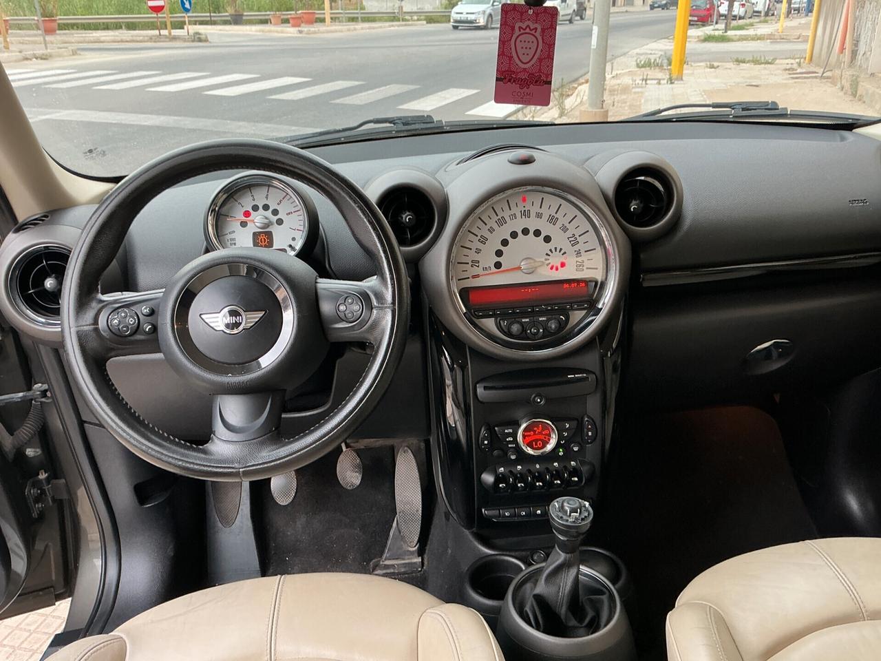 Mini Cooper D Countryman BERLINA