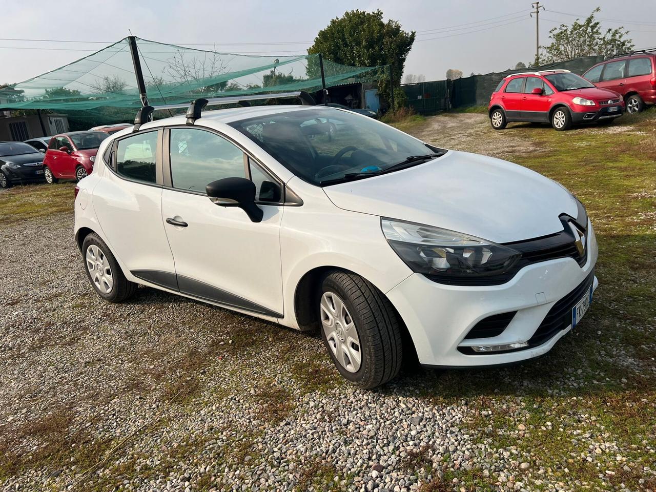 Renault Clio dCi 8V 75 CV autocarro 2 posti