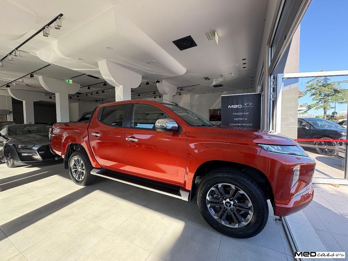 MITSUBISHI - L200