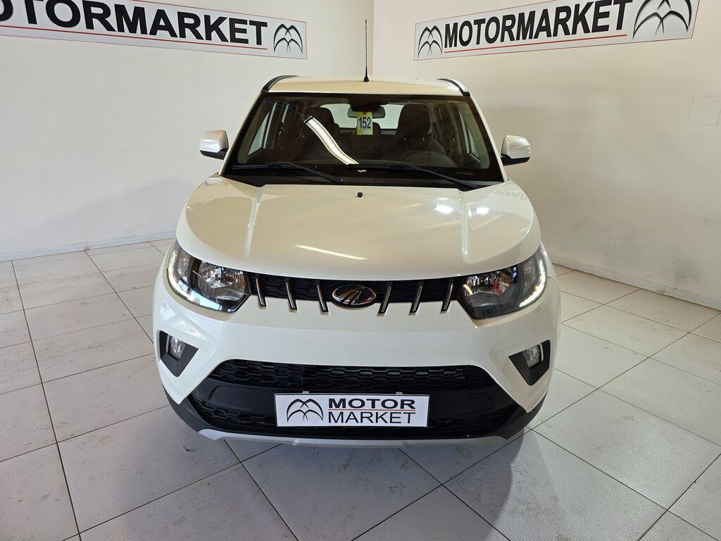 Mahindra KUV100 1.2 K6+ FWD