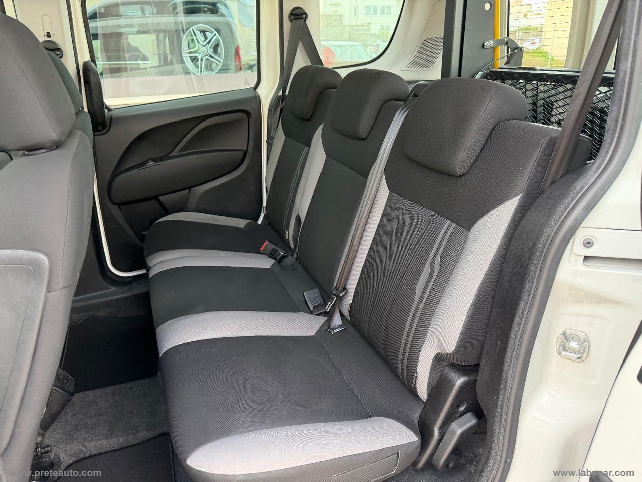 Doblò 1.6 MJT 120CV TETTO ALTO TRASPORTO DISABILI