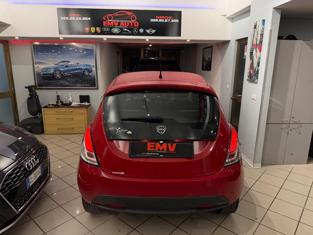 Ypsilon 1.2 69 CV 5 porte Elefantino