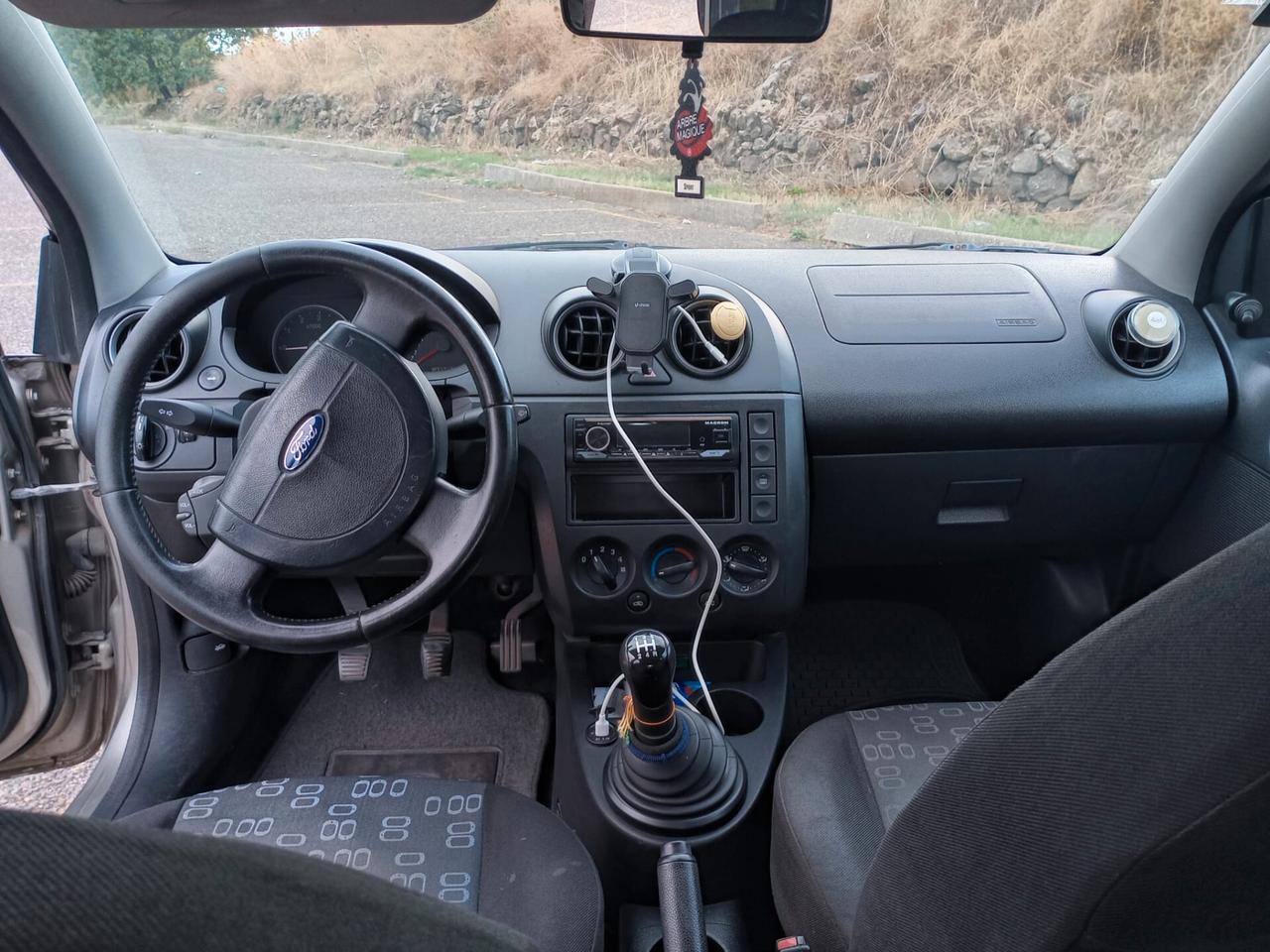 FIESTA Tdci 5PORTE (DIVERSI LAVORI ESEGUITI) OK NEOPATENTATI