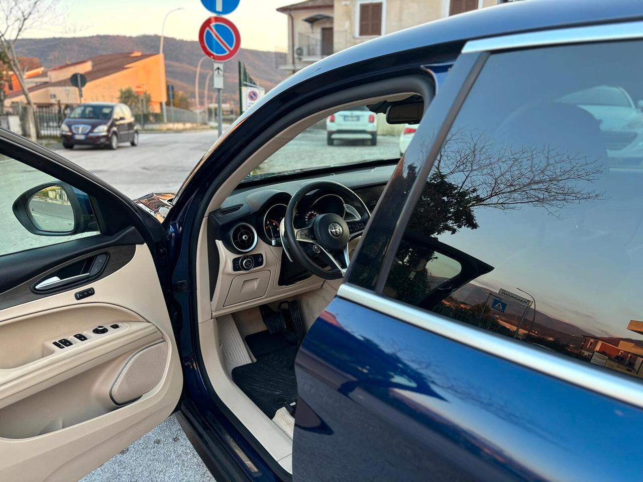 Alfa Romeo Stelvio 2.2 180 CV AT8 Q4 Executive LED NAVI XENON CAMERA