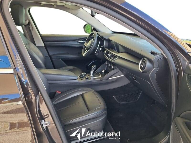 Alfa Romeo Stelvio 2.2 Turbodiesel 210 CV Automatica Q4 NAVI TETTO XENO Executive