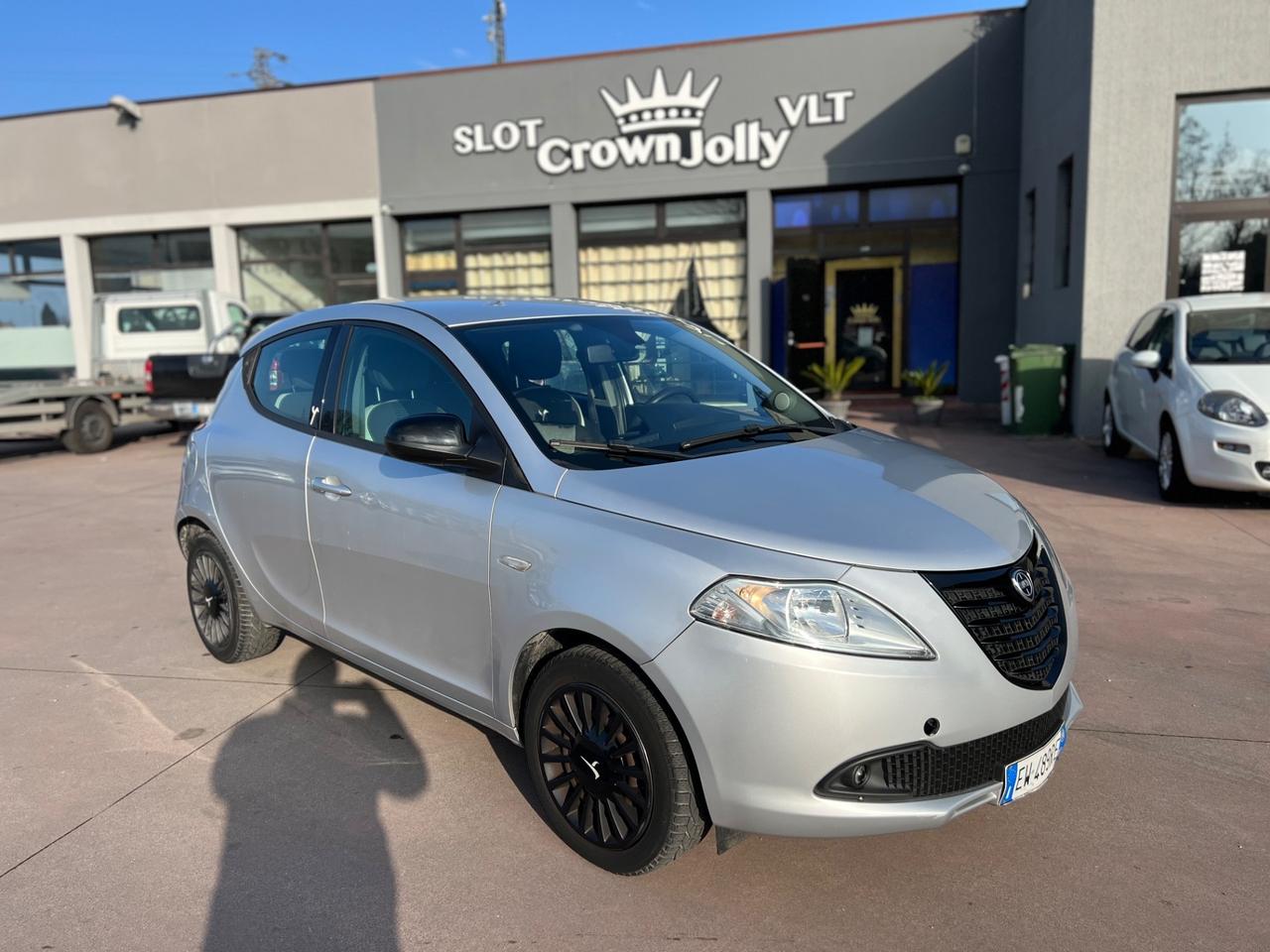 Lancia Ypsilon 1.2 69 CV 5 porte GPL Ecochic Silver
