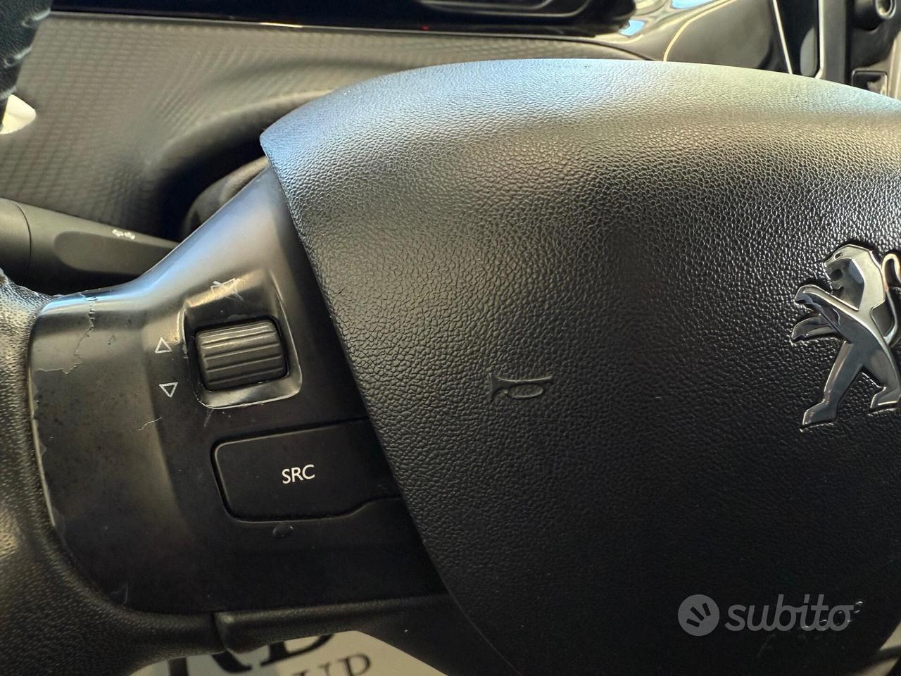 Peugeot 2008 PureTech 82CV Active ok neopatentati