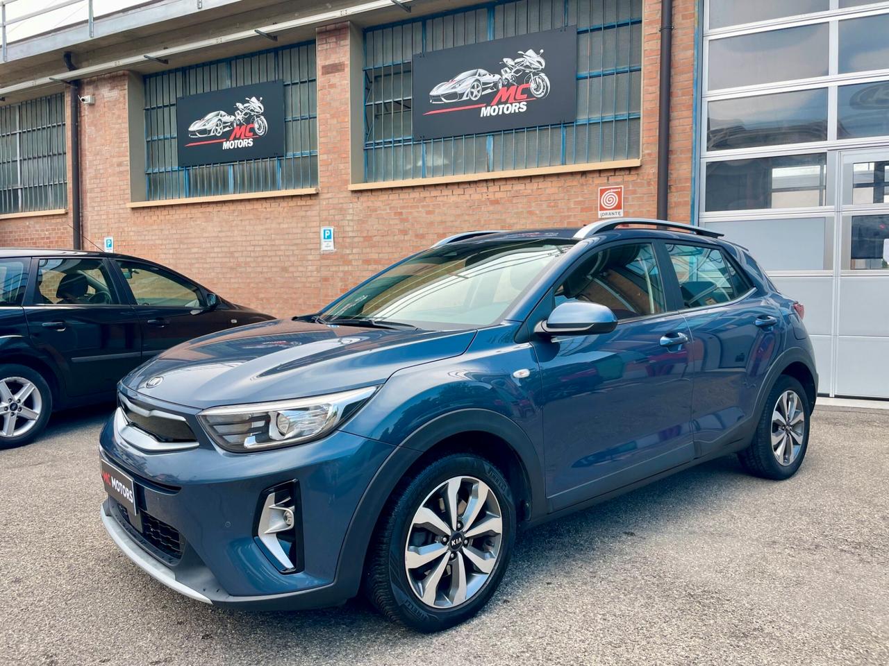 KIA STONIC -DESIGN PACK-2021-GPL ORIGINALE KIA-GARANZIA FINO AL 2028