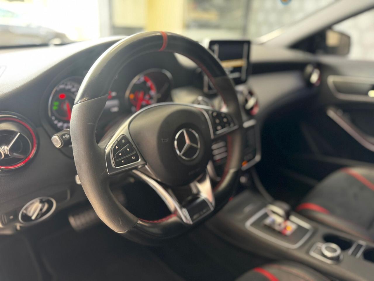 Mercedes-benz CLA 45 AMG 4Matic