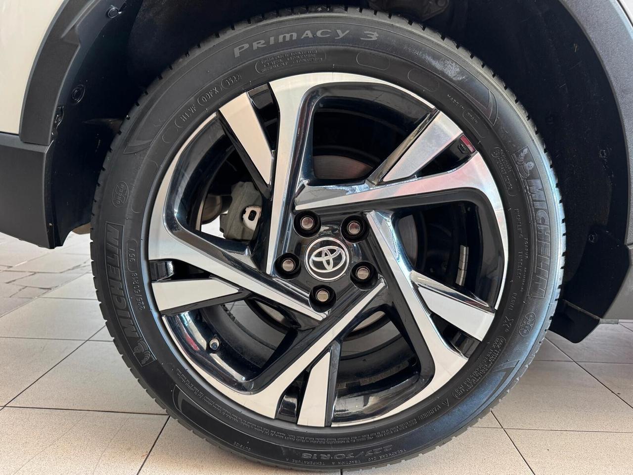 Toyota C-HR 1.8 Hybrid E-CVT Trend UNICOPROPRIETARIO SEMPRE TAGLIANDATA PARI AL NUOVO