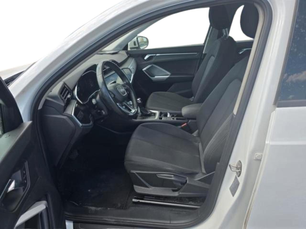 Audi Q3 II 35 2.0 tdi s-tronic 150 CV